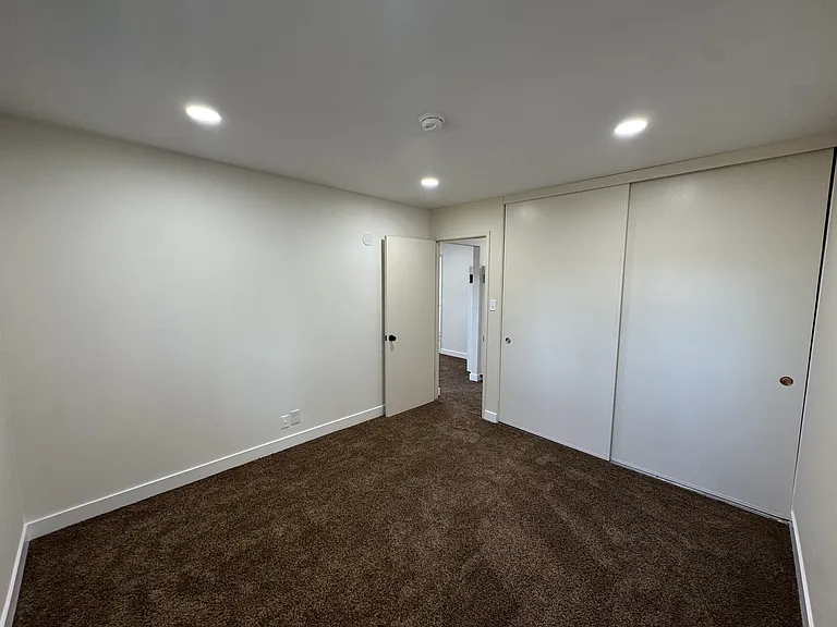 20317 Wisteria St — Photo 10