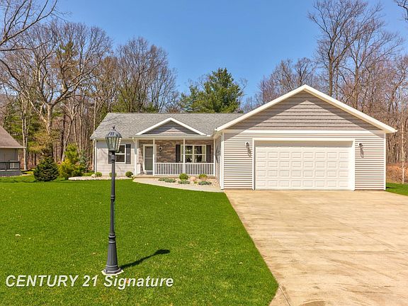 2nd image of 5728 Tipperary Dr