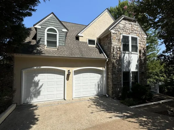 2107 Cottage Row Ln, Knoxville, TN 37922