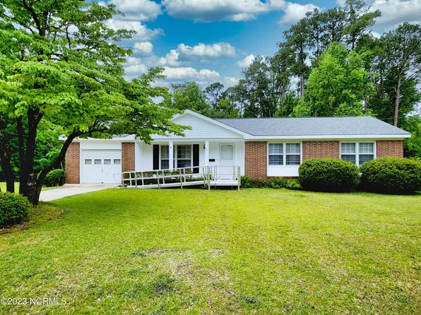 300 Nottingham Drive, Havelock, NC 28532