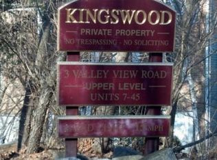 3 Valley View Rd APT 14, Norwalk, CT 06851