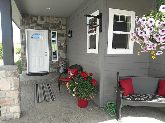 3rd image of 3832 N Brookie Dr