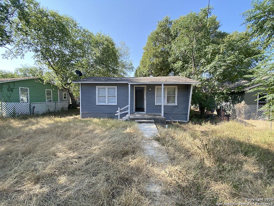 1st image of 626 Corliss