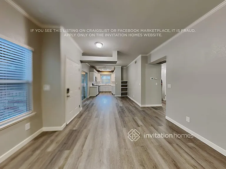 8209 Filifera Way — Photo 5