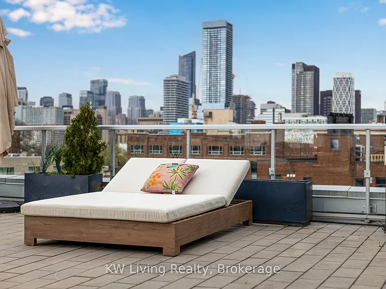 38 Cameron St #608 — Photo 14