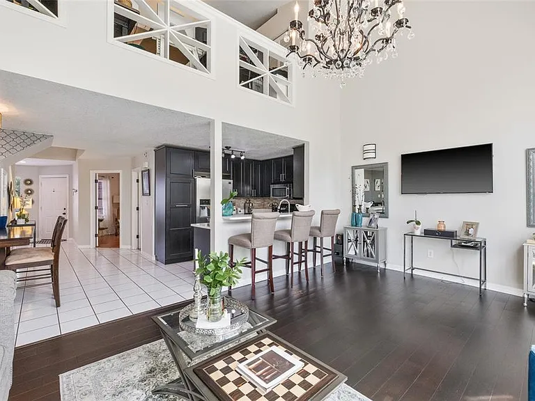 4265 Brentwood Park Cir — Photo 37
