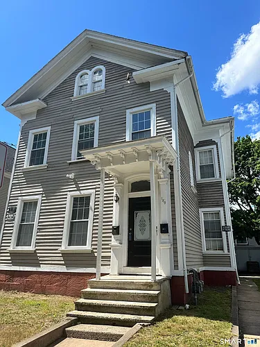 189 Putnam St Photo 1