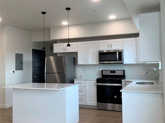 3rd image of 2968 Wall Ave APT 101