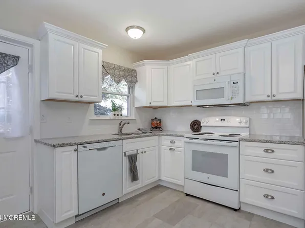 513 A Lilac Lane, Whiting, NJ 08759