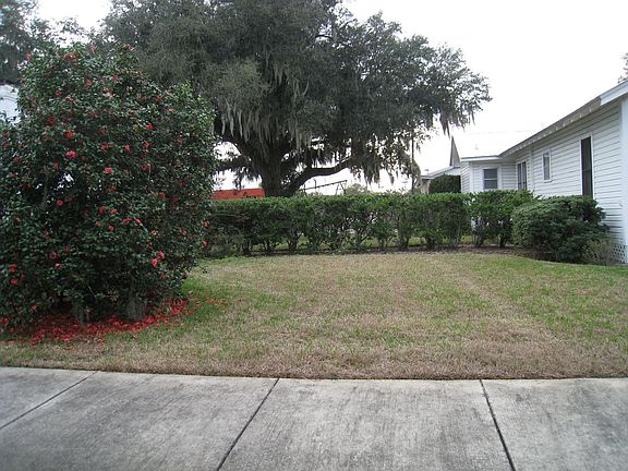 3rd image of 217 N Lanier Ave