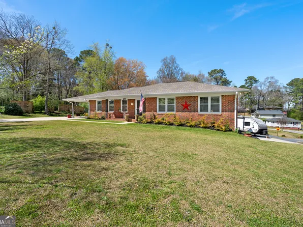 522 Hickory St, Bremen, GA 30110