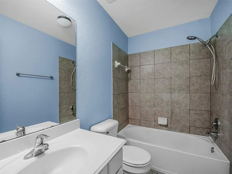 75 N Spinning Wheel Cir — Photo 28