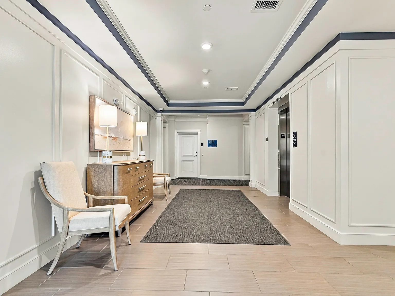 1 bed, 1.0 bath, 1045 sqft, $2,800 — Photo 3