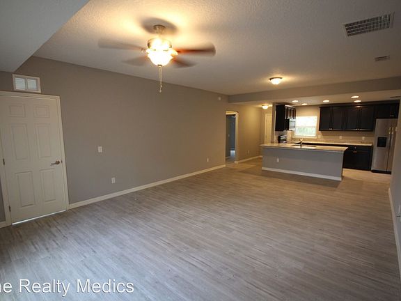3rd image of 1788 Courtland Blvd