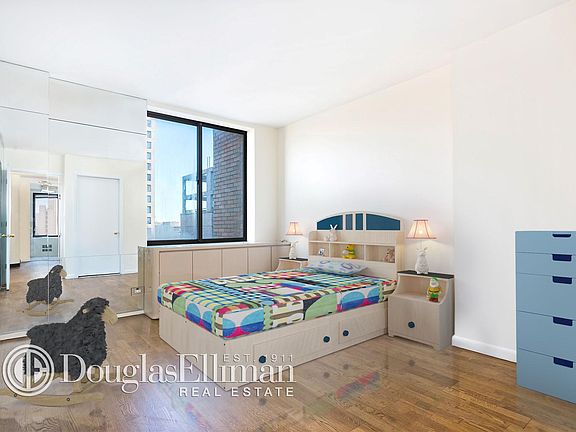 5th image of 157 E 32nd St APT 22C