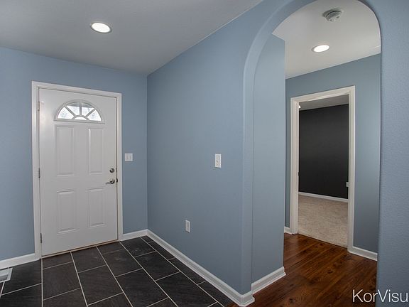 4th image of 761 W Selina Ln #2