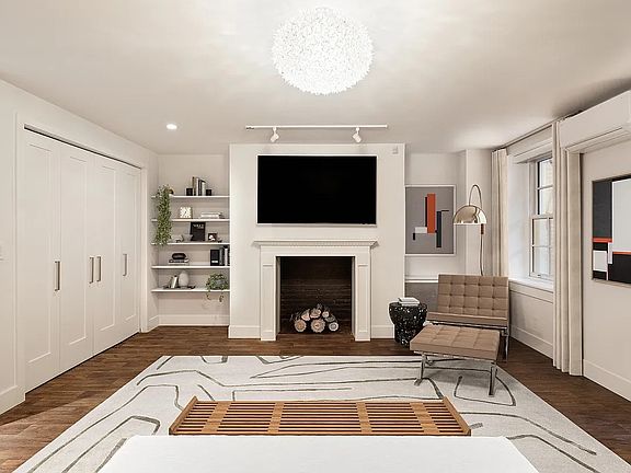 5th image of 10 Saint Lukes Pl APT 1