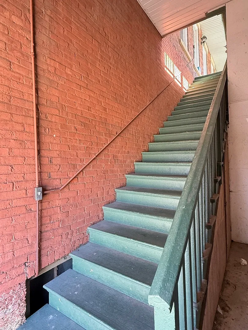 1 bed, $1,295 — Photo 3