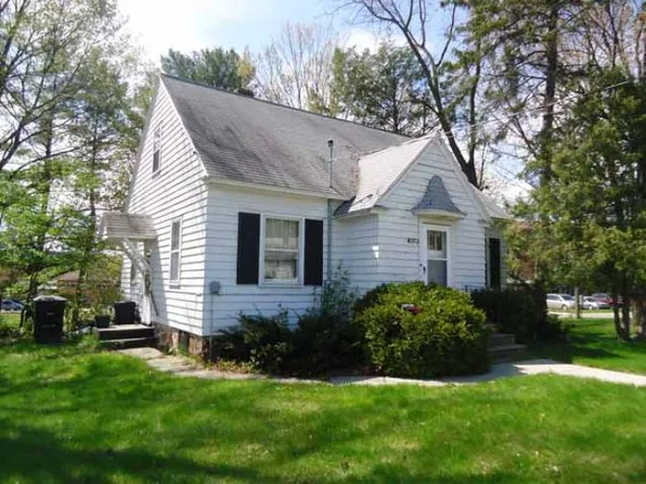 1220 Merrill Ave, Wausau, WI 54401