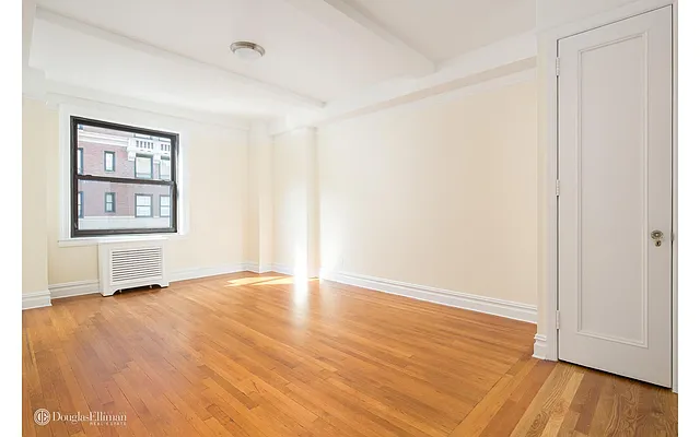 Rented by Douglas Elliman | media 6