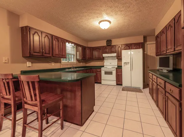 1368 Watch Rd, Corbin, KY 40701