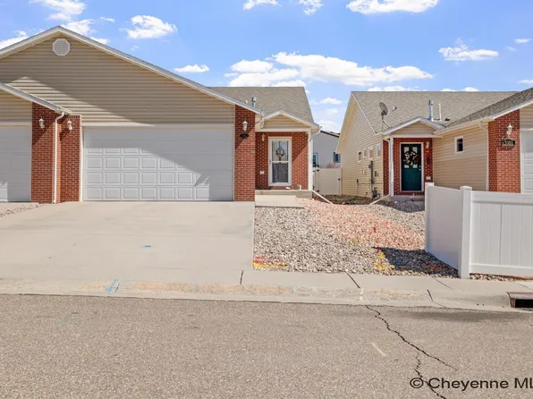 5811 Star Wood Ct, Cheyenne, WY 82009