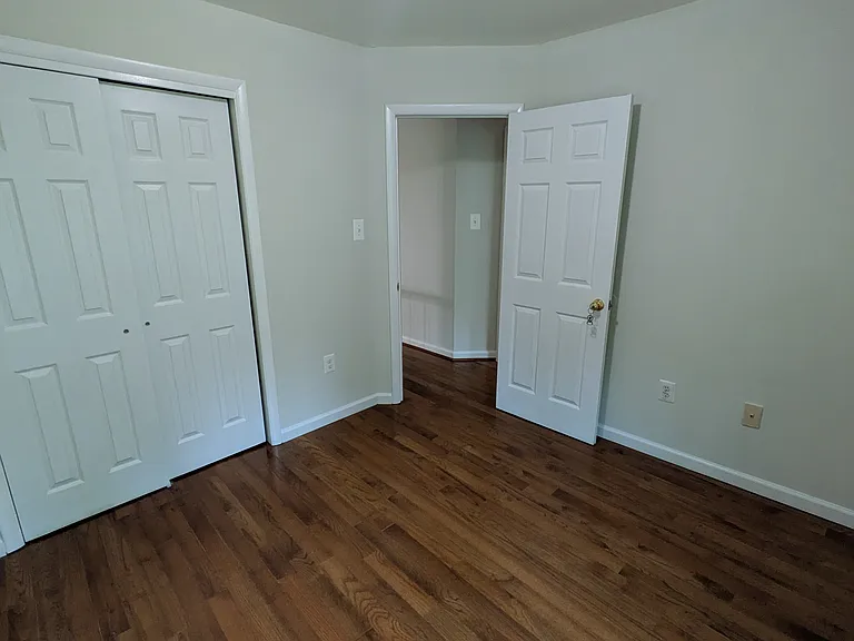 8121 Crabapple Ln — Photo 9