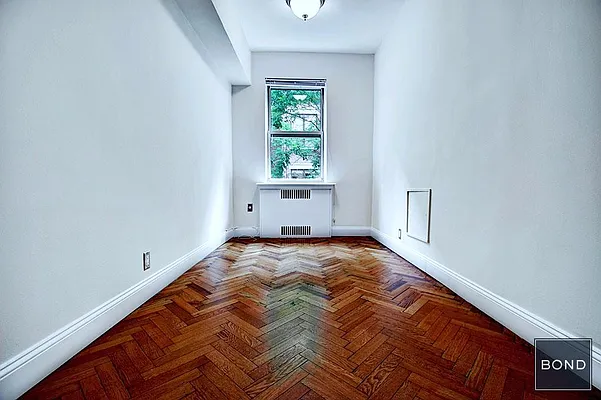 Rented by Bond New York | media 24