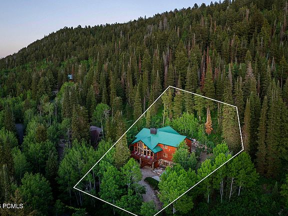 2nd image of 654 Sugar Pine Dr