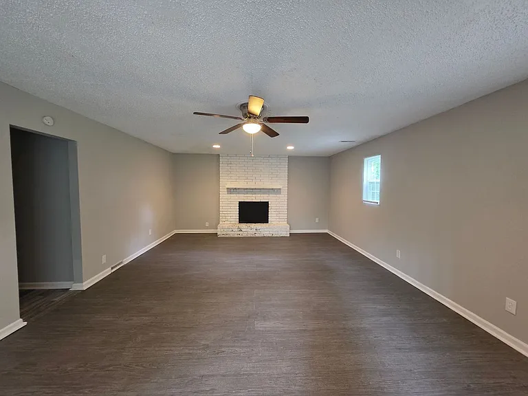 11306 Ditman Ave — Photo 6