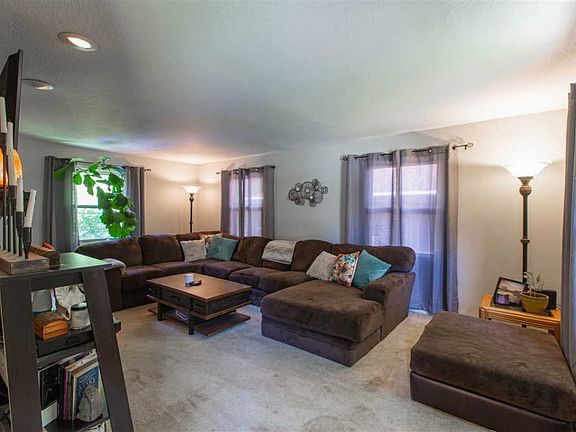 3rd image of 4100 Kateri Way