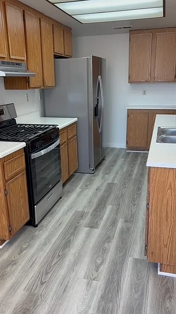 2 bed, 977 sqft, $1,995 — Photo 4