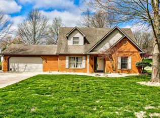 495 S Star Dr, Santa Claus, IN 47579