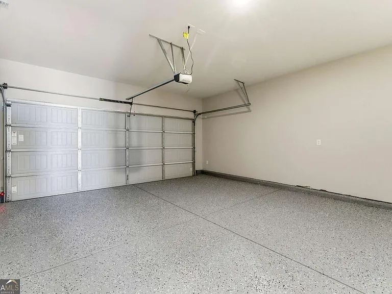 1905 Westwind St — Photo 18