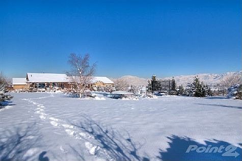 Large Back Yard Provides Privacy