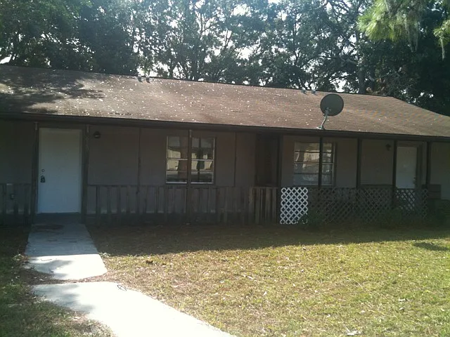 618 58th Avenue Dr E — Photo 1