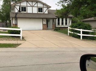 13517 Mercury St, Omaha, NE 68138