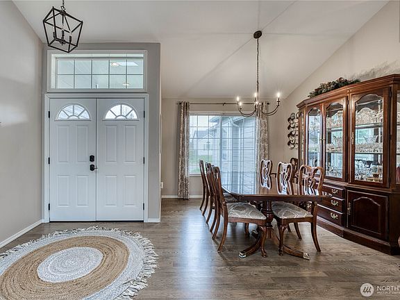 3rd image of 1355 Olsen Avenue