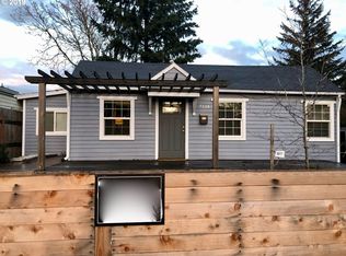 7114 SE 70th Ave, Portland, OR 97206