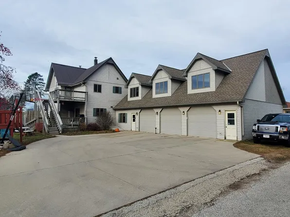 1116 6th St, Algoma, WI 54201