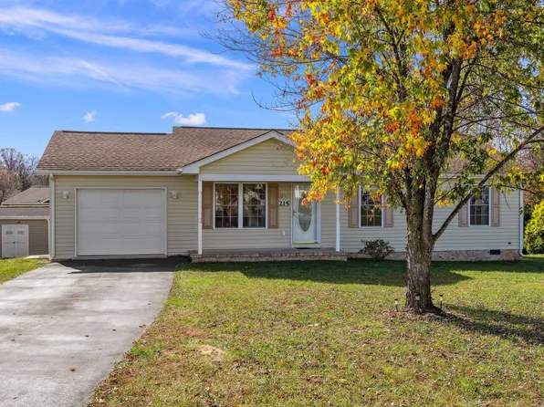 215 Tanager Ln, Elkton, VA 22827