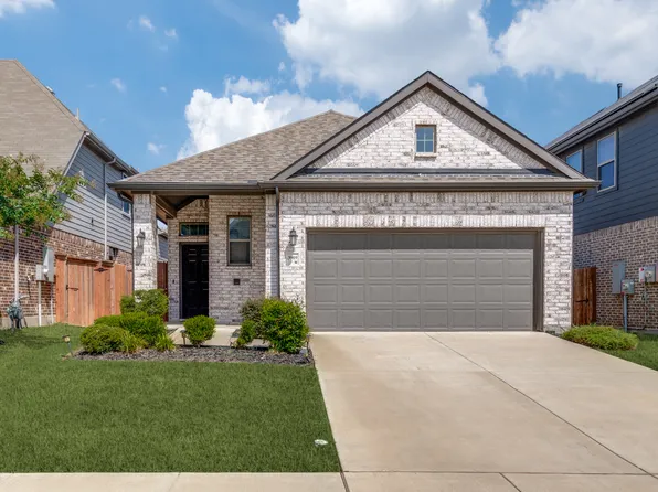 3909 Chesapeake Ln, Heartland, TX 75126