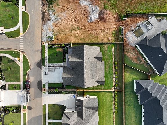 3rd image of 4201 S 88th St