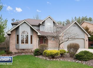 16432 W Cypress Cir, Lockport, IL 60441