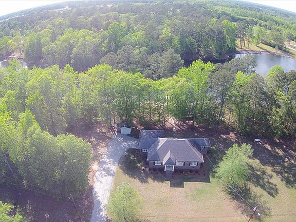 3rd image of 500 Lakewood Dr