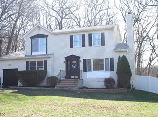 72 Orben Dr, Roxbury Twp., NJ 07850