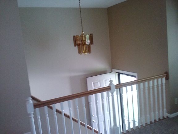 4th image of 15112 Jefferson St
