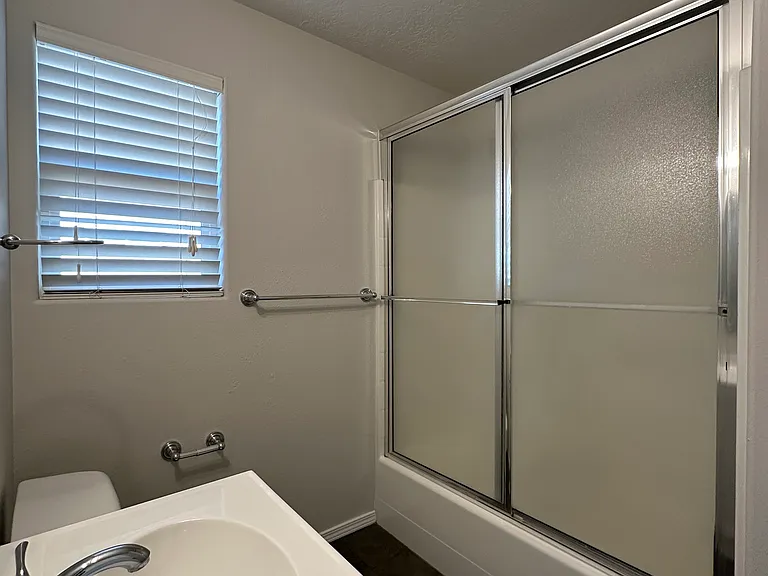16384 Rainbow Dr — Photo 25