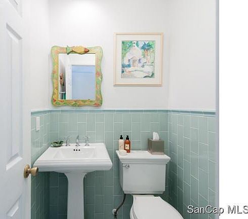 5th image of 588 Boulder Dr