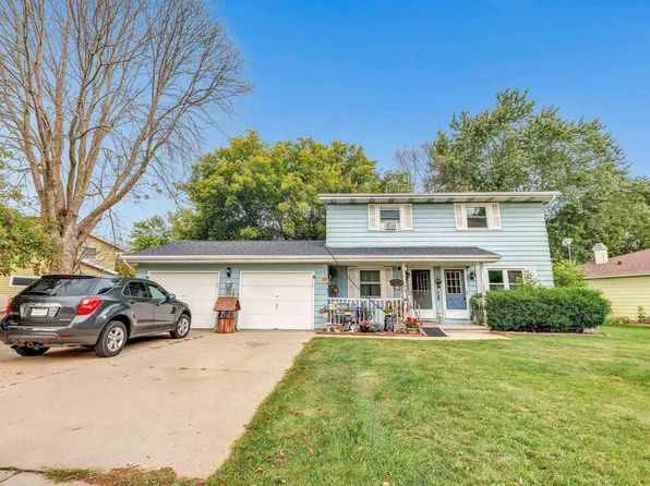 1020 E Northwood Dr, Appleton, WI 54911